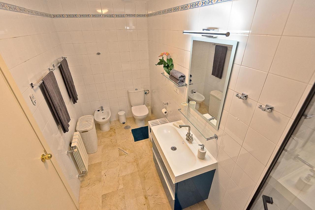 On Beach Deluxe Apartment With Pools And Own Garden El Puerto de Santa Maria Exterior photo
